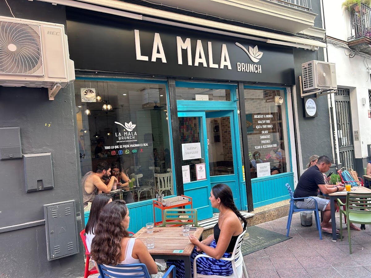 La Mala Brunch Rivero
